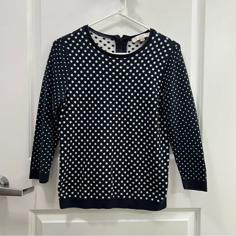 LOFT Navy with White Polka Dot Sweater Size M